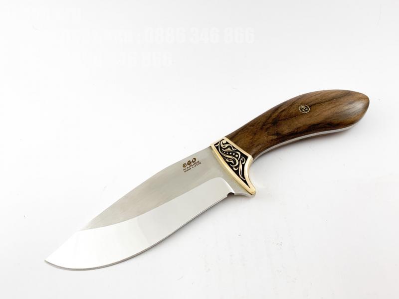Великолепен добре балансиран ловен нож - ръчна изработка и гард с флорални мотиви