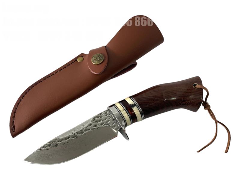 Дамаск Майстор - Ръчно изкован нож с уникално дамаскин острие и луксозна дървена ръкохватка