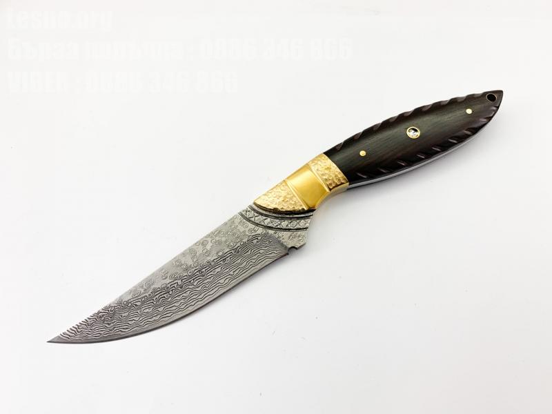Ръчно направен ловен нож от дамаска стомана с VG 10 сърцевина и кожен калъф
