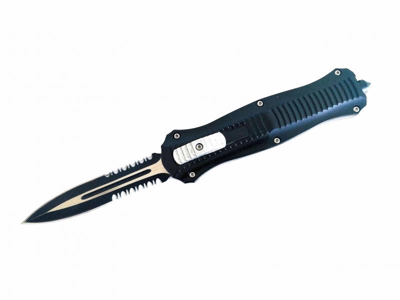 Microtech Black OTF- сгъваем автоматичен нож тип кама с една втора серетирано острие
