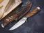 Ръчно направен ловен нож от дамаска стомана с VG 10 сърцевина и махагонова дръжка