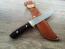 Ловен нож ръчна изработка с дръжка от дърво и метален гард