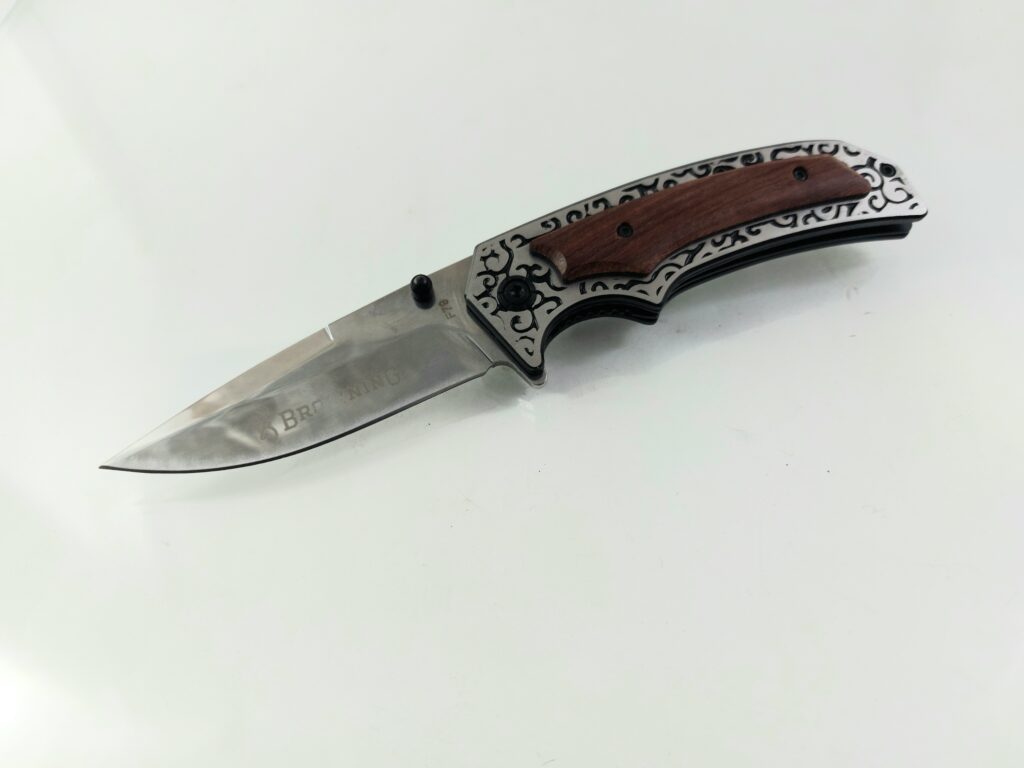 WildSteel F79 – Сгъваем автоматичен нож  |  Lesno.org