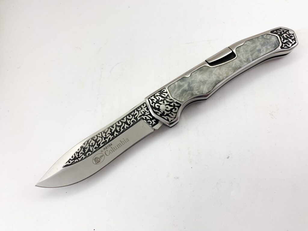RiverForge pocket knife A3154 Сгъваем джобен нож с дръжка от мраморен полимер  |  Lesno.org