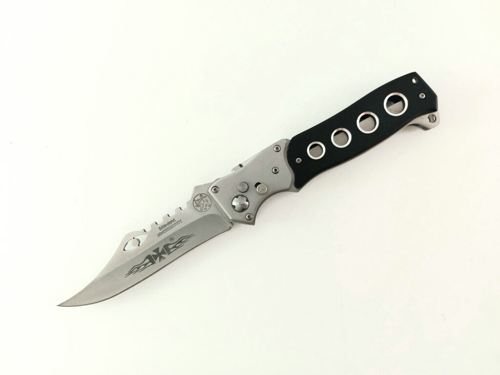 Pocket Knife BK-1839 метален сгъваем автоматичен нож с камуфлажен калъф  |  Lesno.org