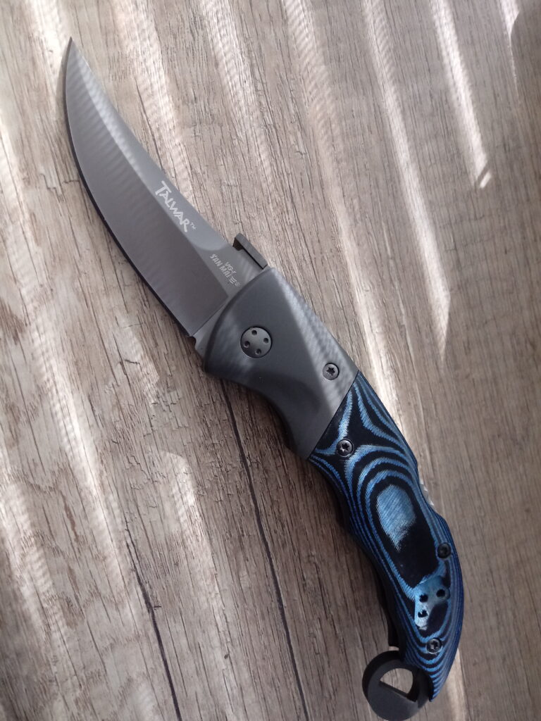Vintage BladeHawk TALWAR FOLDER VG-1 San Mai lll -Japan – RARE !! New in Box !  |  Lesno.org